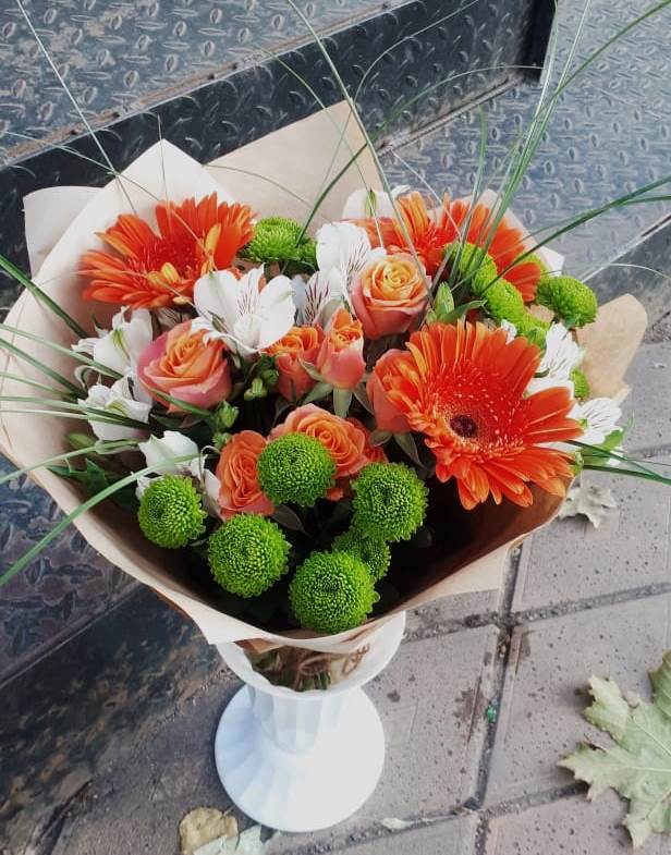 Букет цветов из: Герберы, Хризантемы, Альстромерии и Розы в Давыдово