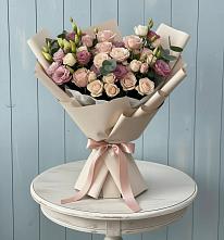 Букет цветов из:  Розы и Лизиантусы в Давыдово