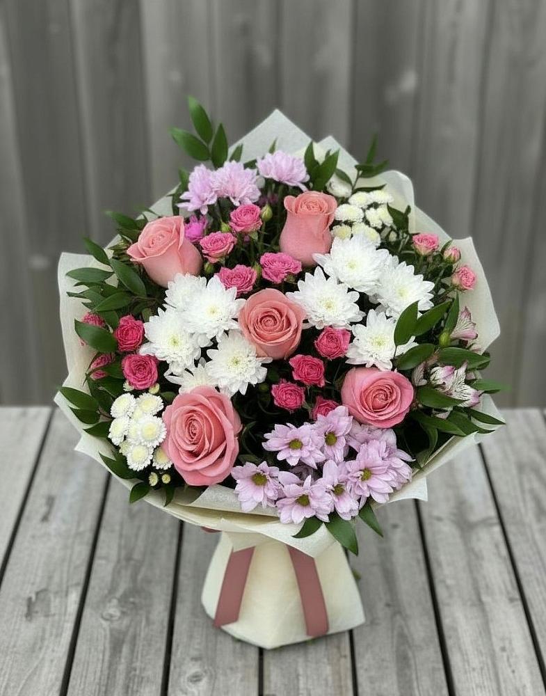 Букет цветов из: Альстромерии, Гвоздики, Розы и Хризантемы в Давыдово