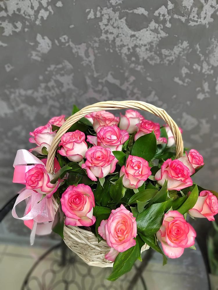 Цветочная композиция из Розы в корзине в Давыдово