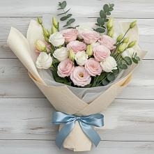 Букет цветов из:  Лизиантусы в Давыдово