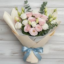 Букет цветов из:  Лизиантусы в Давыдово