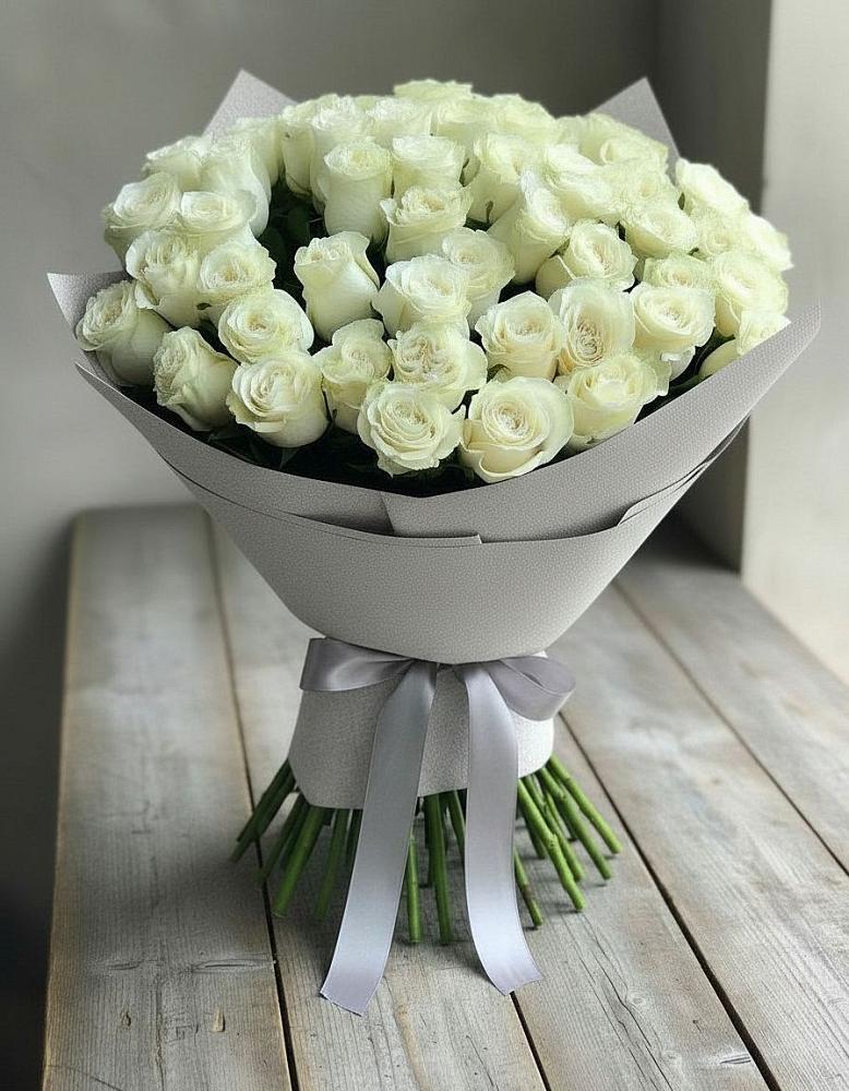 Букет 35 Белых роз в Давыдово