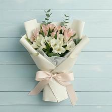 Букет цветов из:  Альстромерии в Давыдово