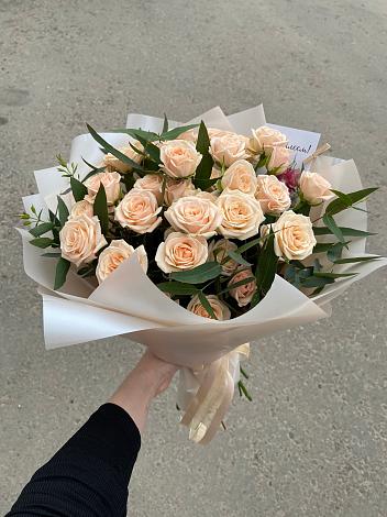 Букет Кремовые розы Латте в Давыдово