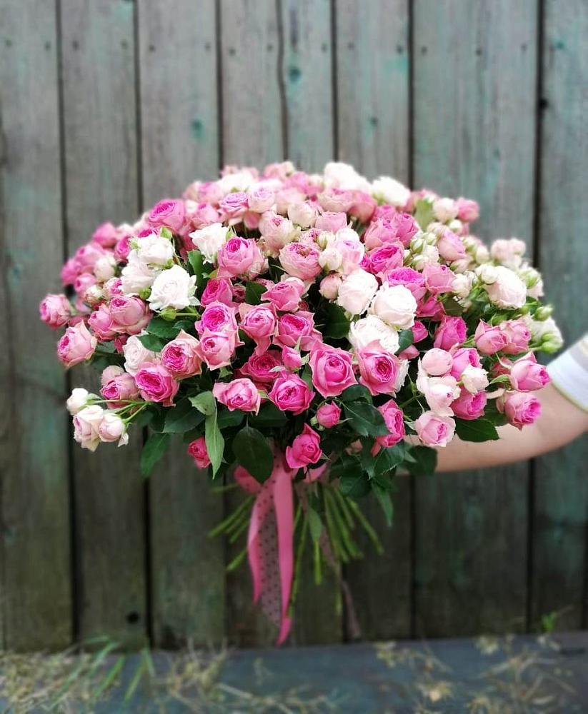 Букет Розовые кустовые розы Натали и Лав Лидия в Давыдово