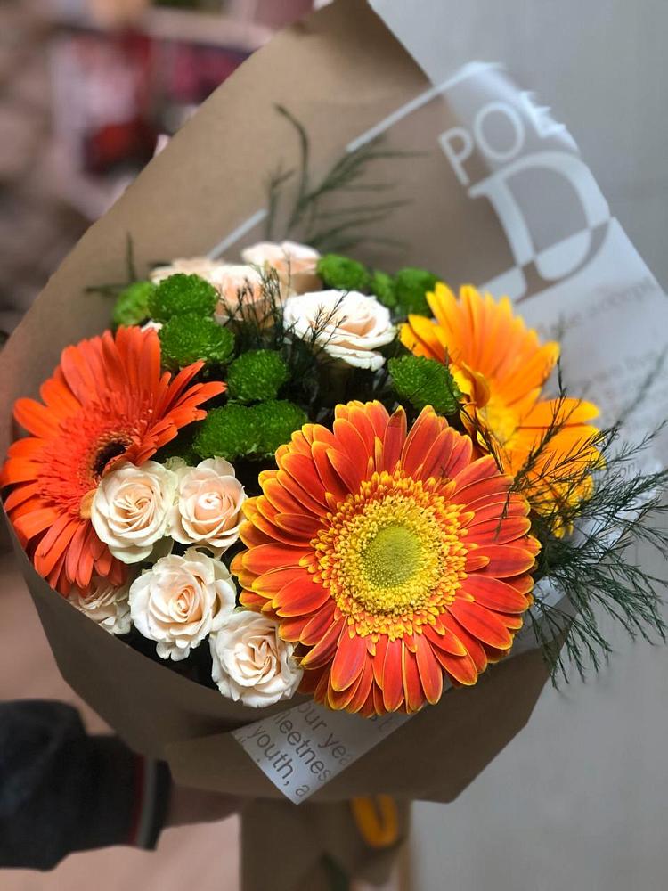 Букет цветов из: Герберы, Хризантемы и Розы в Давыдово