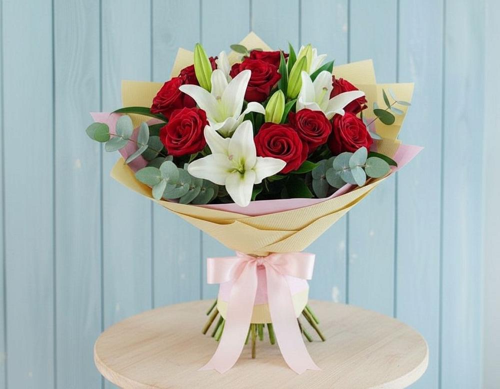 Букет цветов из: Лилии и Розы в Давыдово